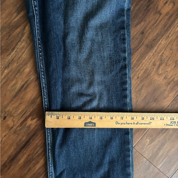 Carhartt Women’s Loose Fit Straight denim jeans. Size 6 regular - Picture 9 of 9